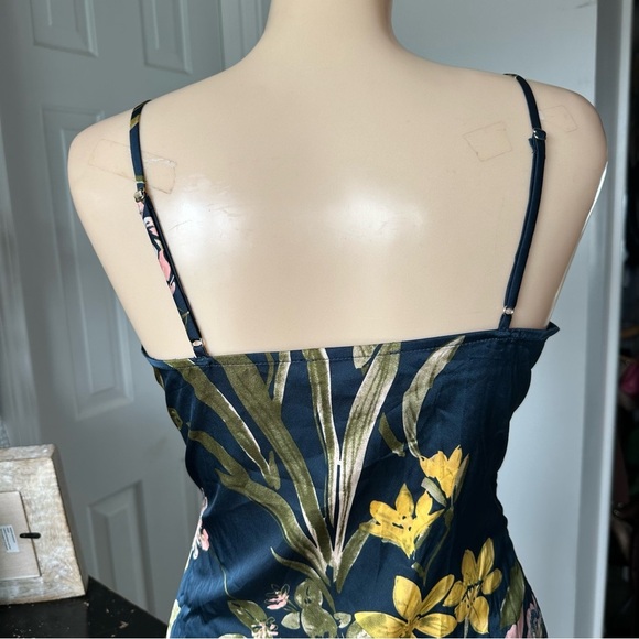 LULU’S REMARKABLE ENTRANCE FLORAL PRINT SATIN MIDI DRESS - Picture 13 of 15